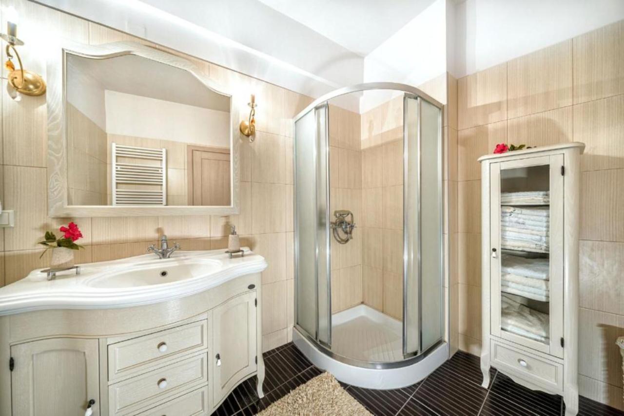Ioannas Luxury Apartment In Istron Kalo Chorio  Экстерьер фото